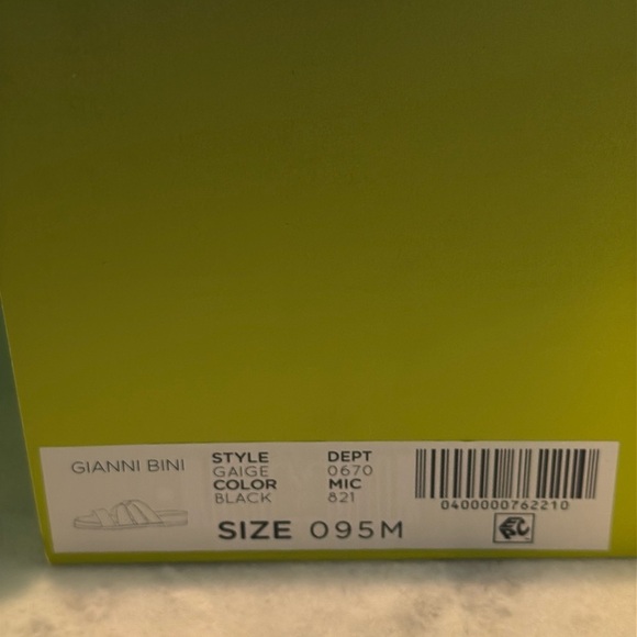 Gianni Bini Gaige black suede leather slip on sandals sz 9.5 new - Picture 5 of 5